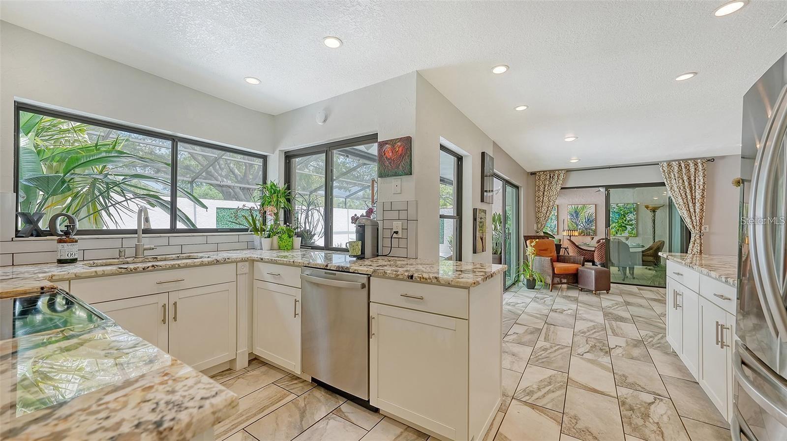 Image 21 of 48 For 3842 Glen Oaks Manor Drive