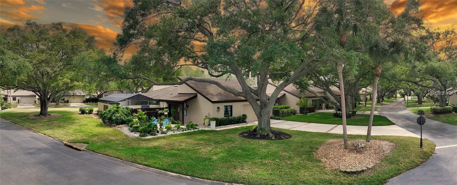 Image 3 of 48 For 3842 Glen Oaks Manor Drive