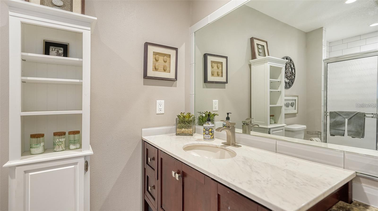 Image 35 of 48 For 3842 Glen Oaks Manor Drive