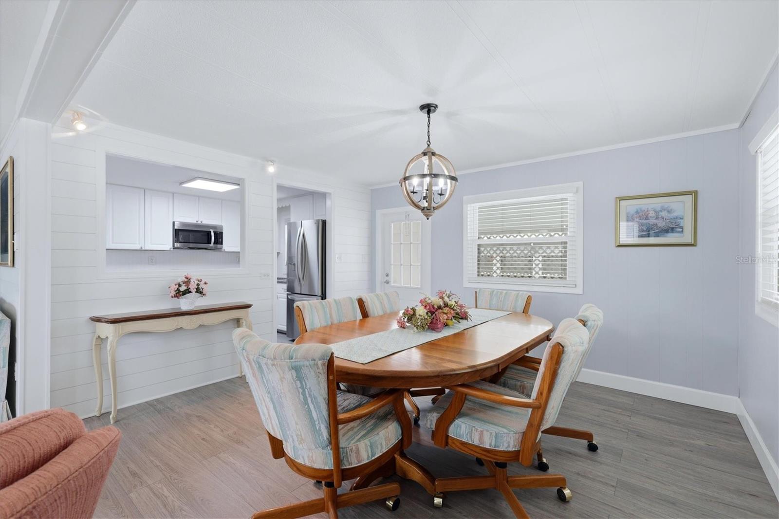 Image 10 of 47 For 1205 45th Avenue Drive E