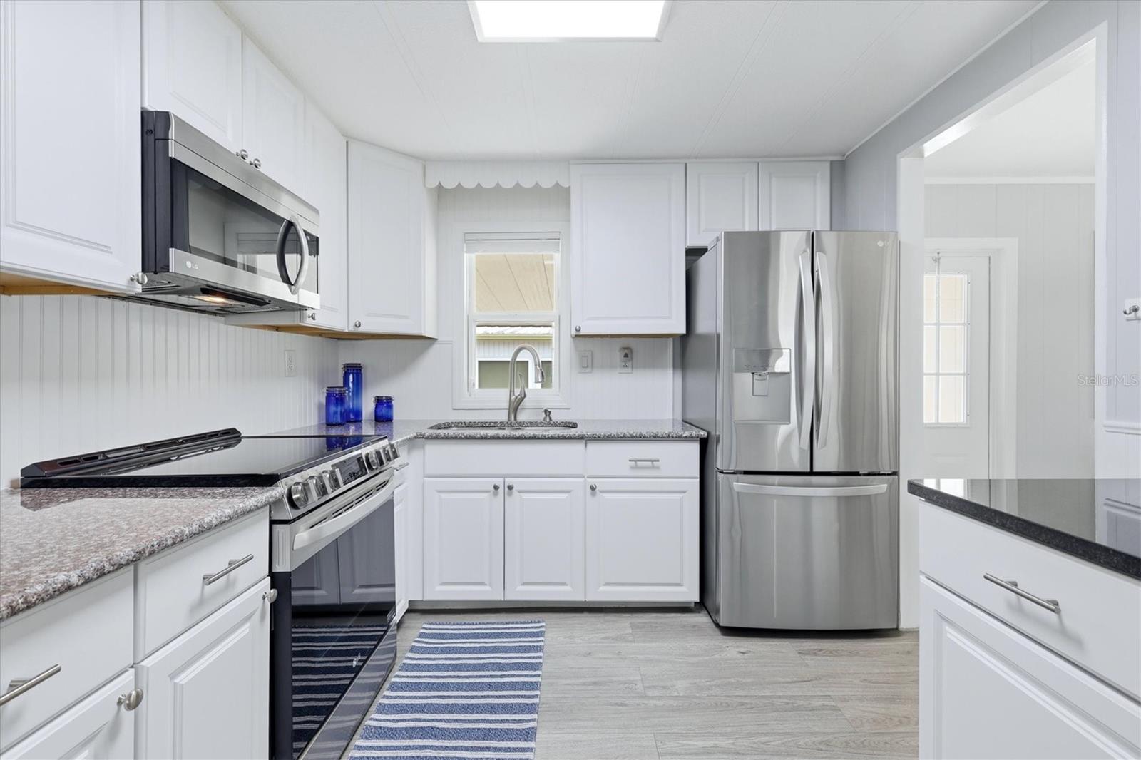 Image 11 of 47 For 1205 45th Avenue Drive E