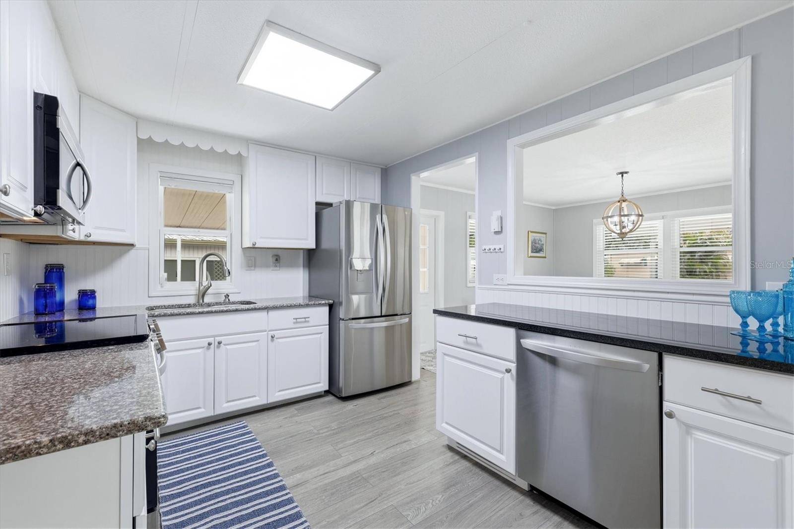 Image 12 of 47 For 1205 45th Avenue Drive E