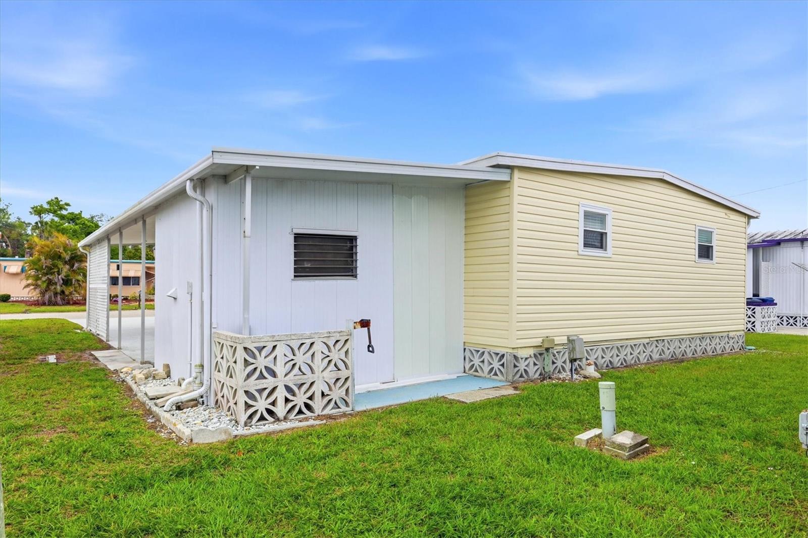 Image 24 of 47 For 1205 45th Avenue Drive E