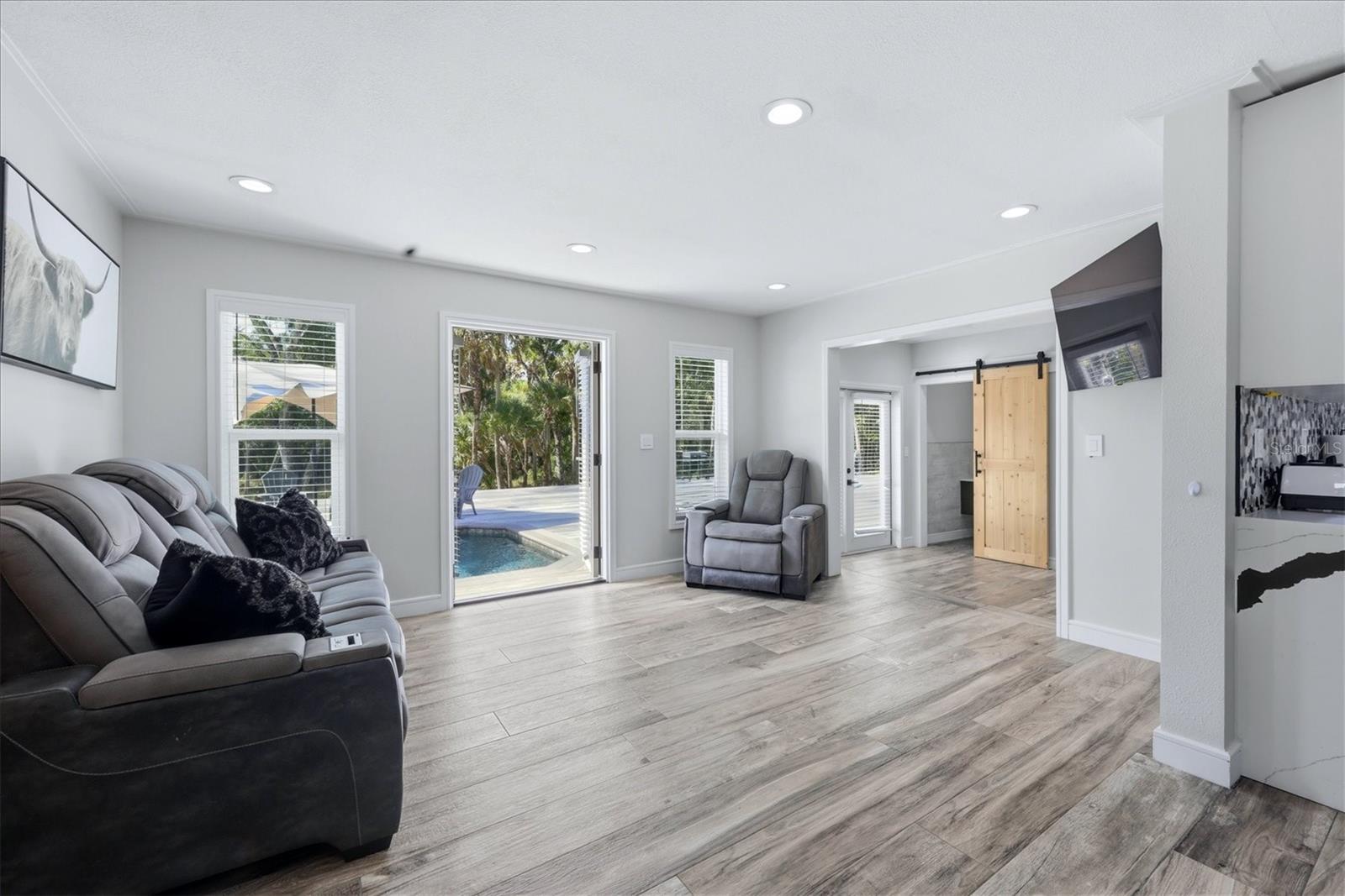 Image 13 of 65 For 5361 Myakka Valley Trail