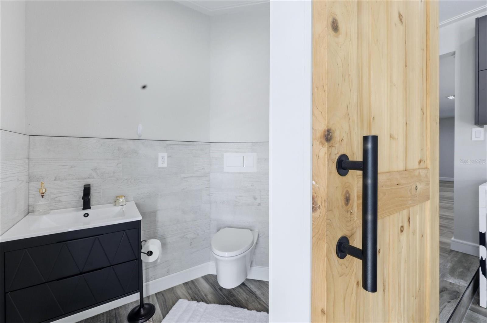 Image 18 of 65 For 5361 Myakka Valley Trail