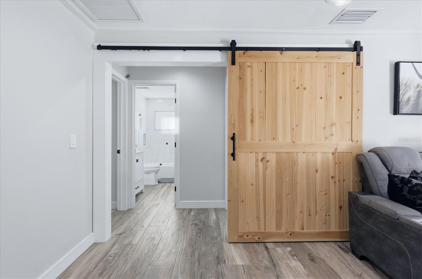 Image 20 of 65 For 5361 Myakka Valley Trail