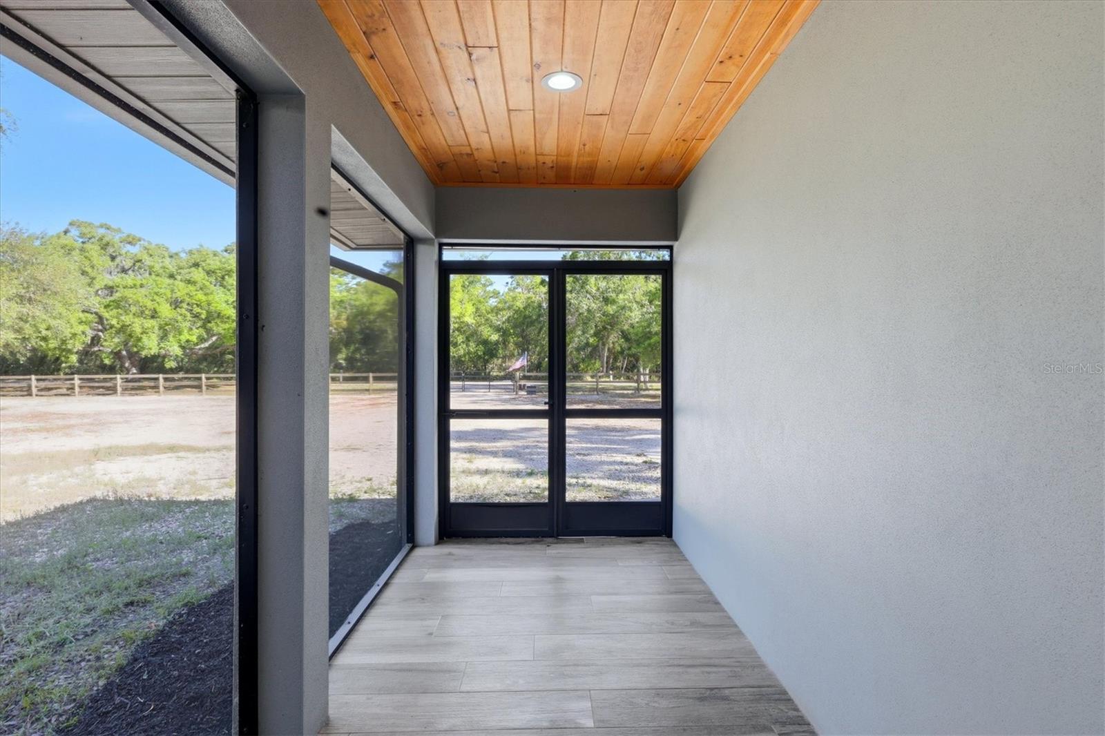 Image 3 of 65 For 5361 Myakka Valley Trail