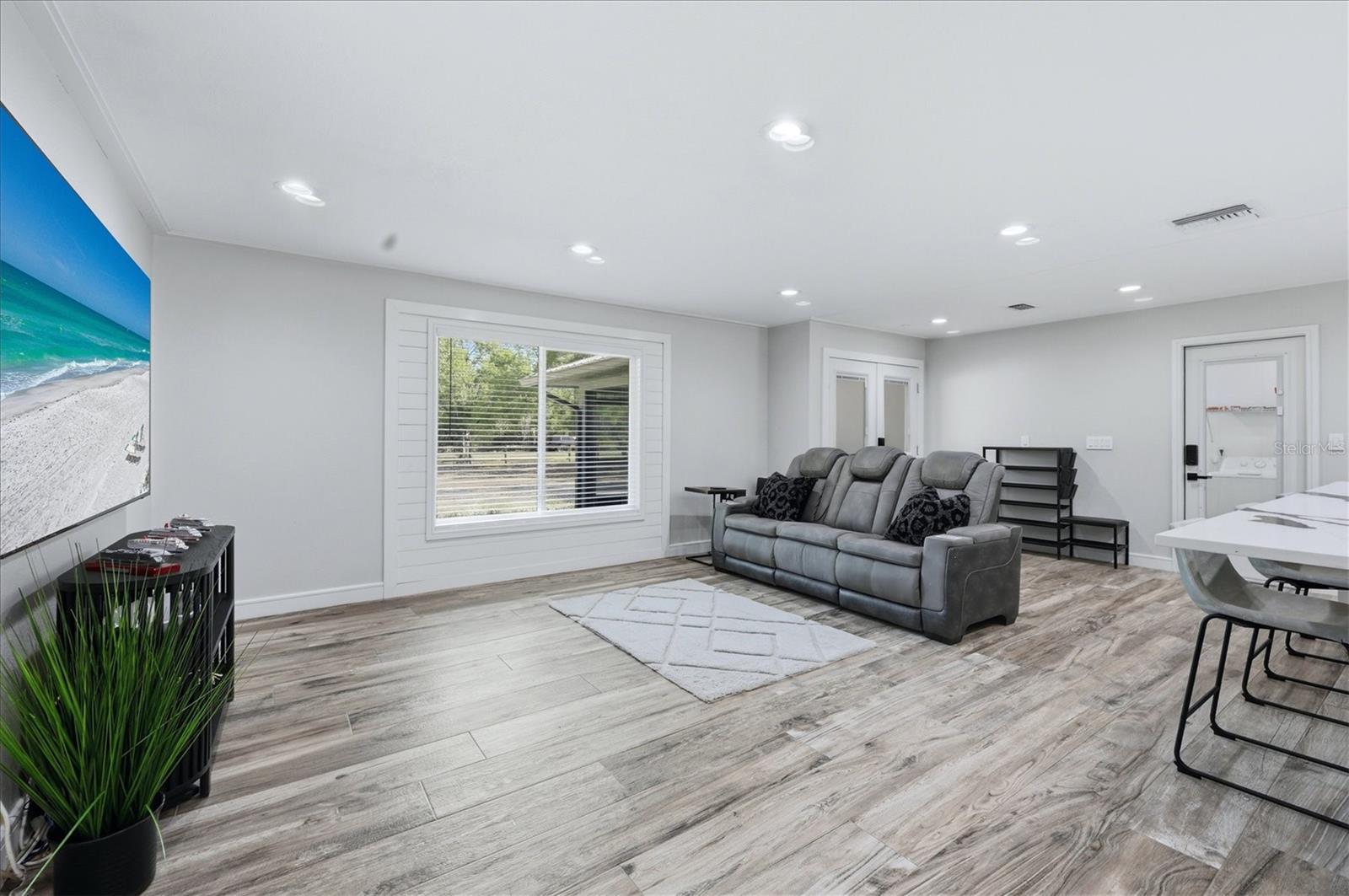 Image 6 of 65 For 5361 Myakka Valley Trail