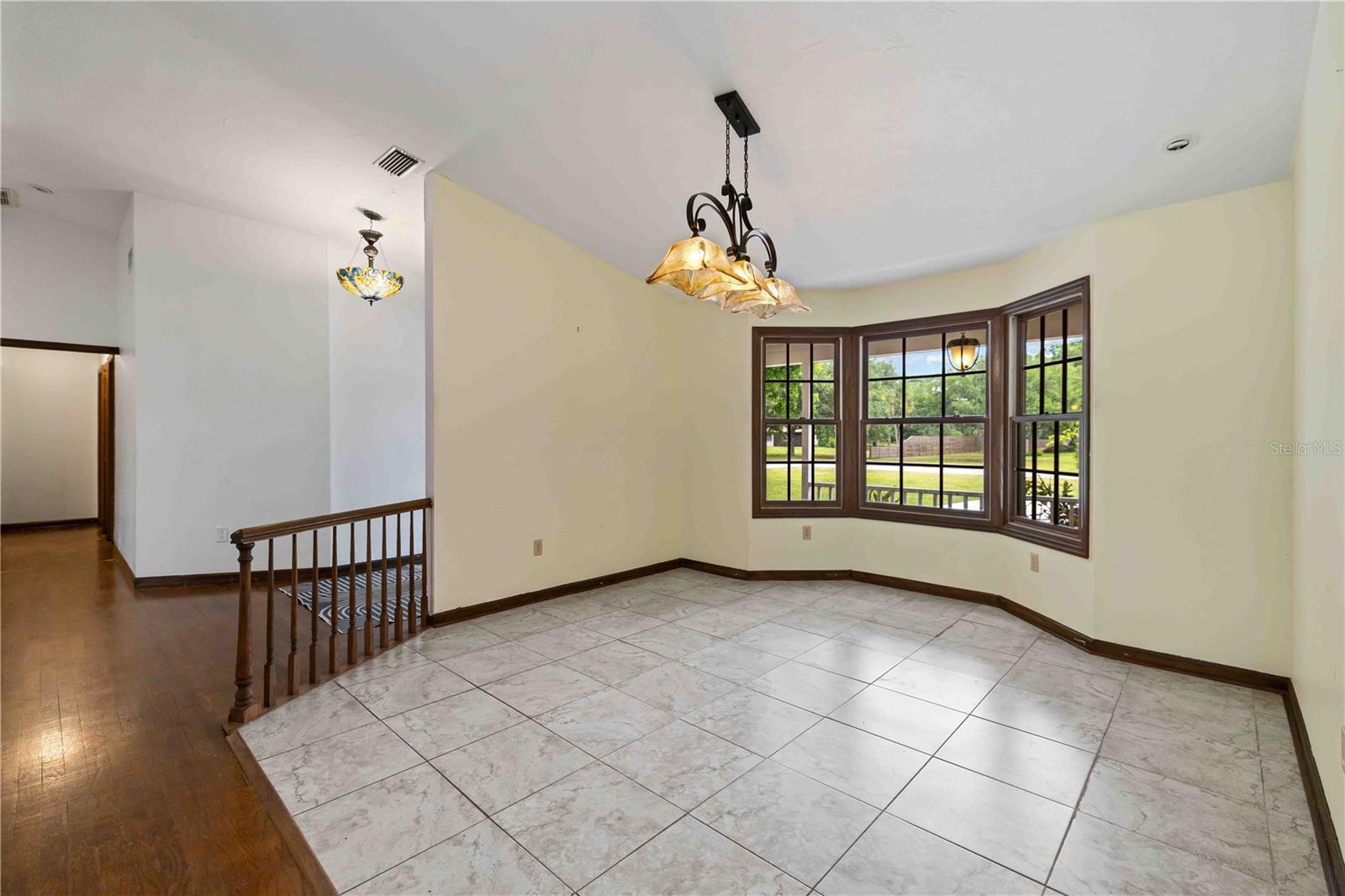 Image 28 of 62 For 7535 Castle Drive