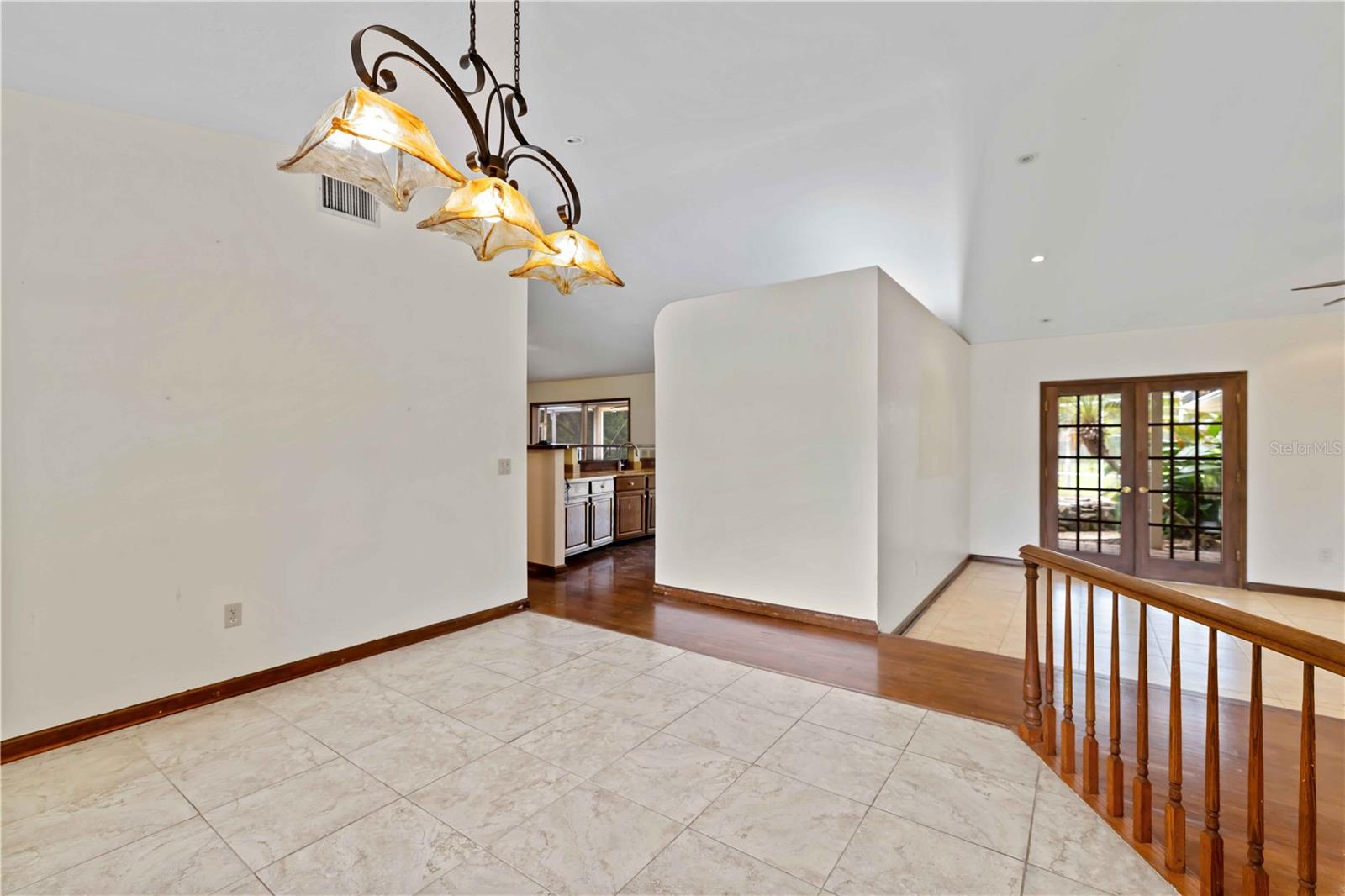 Image 30 of 62 For 7535 Castle Drive