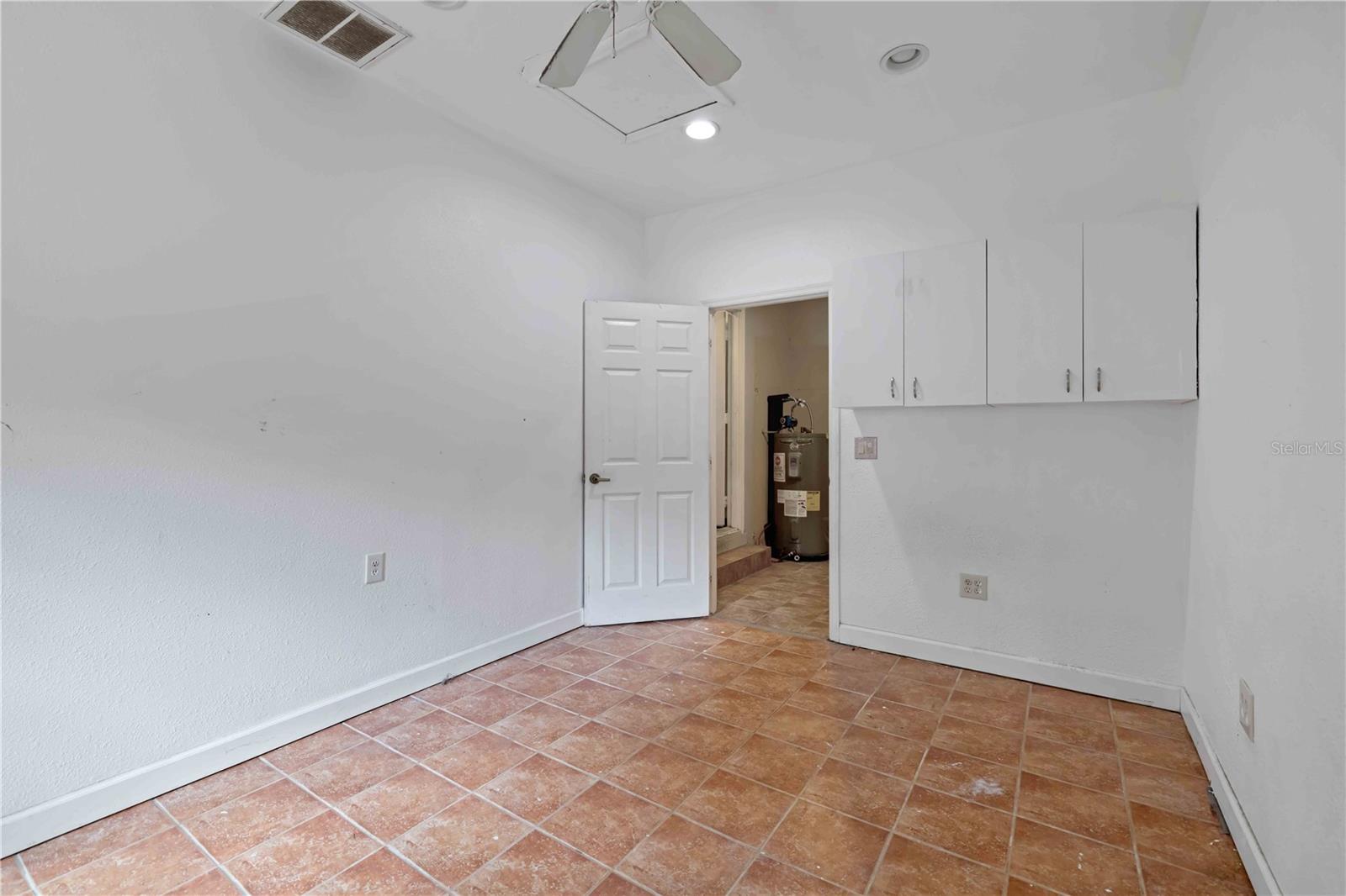 Image 47 of 62 For 7535 Castle Drive