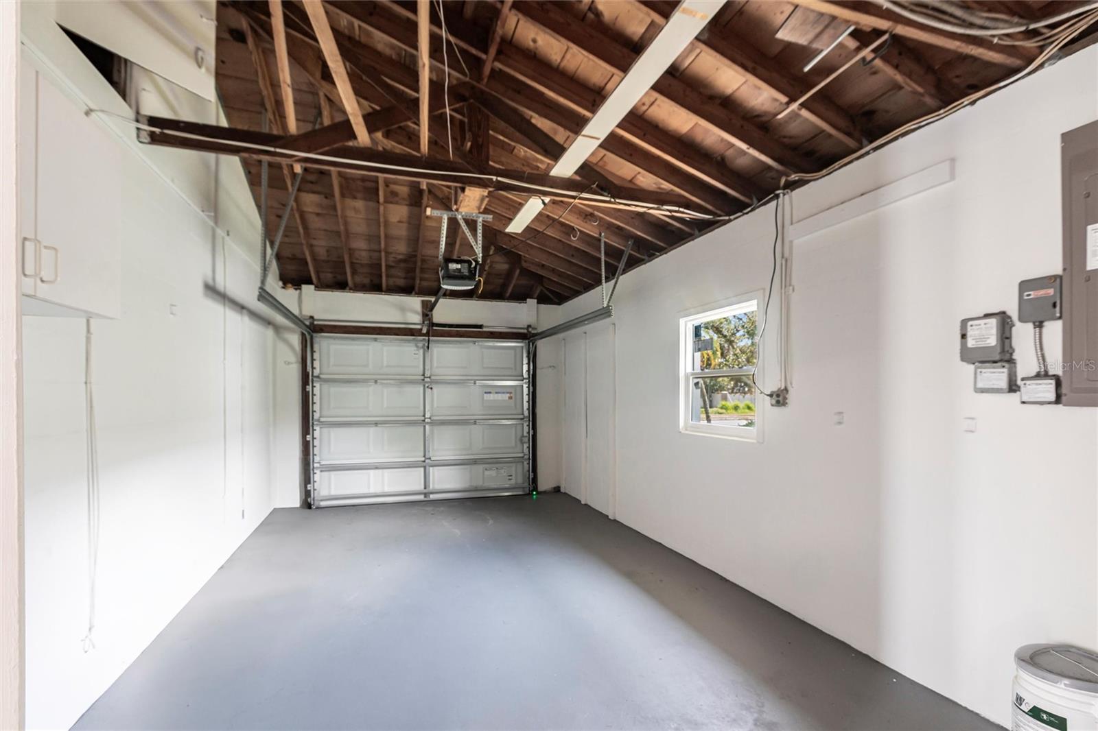 Image 27 of 34 For 6119 19th Avenue N