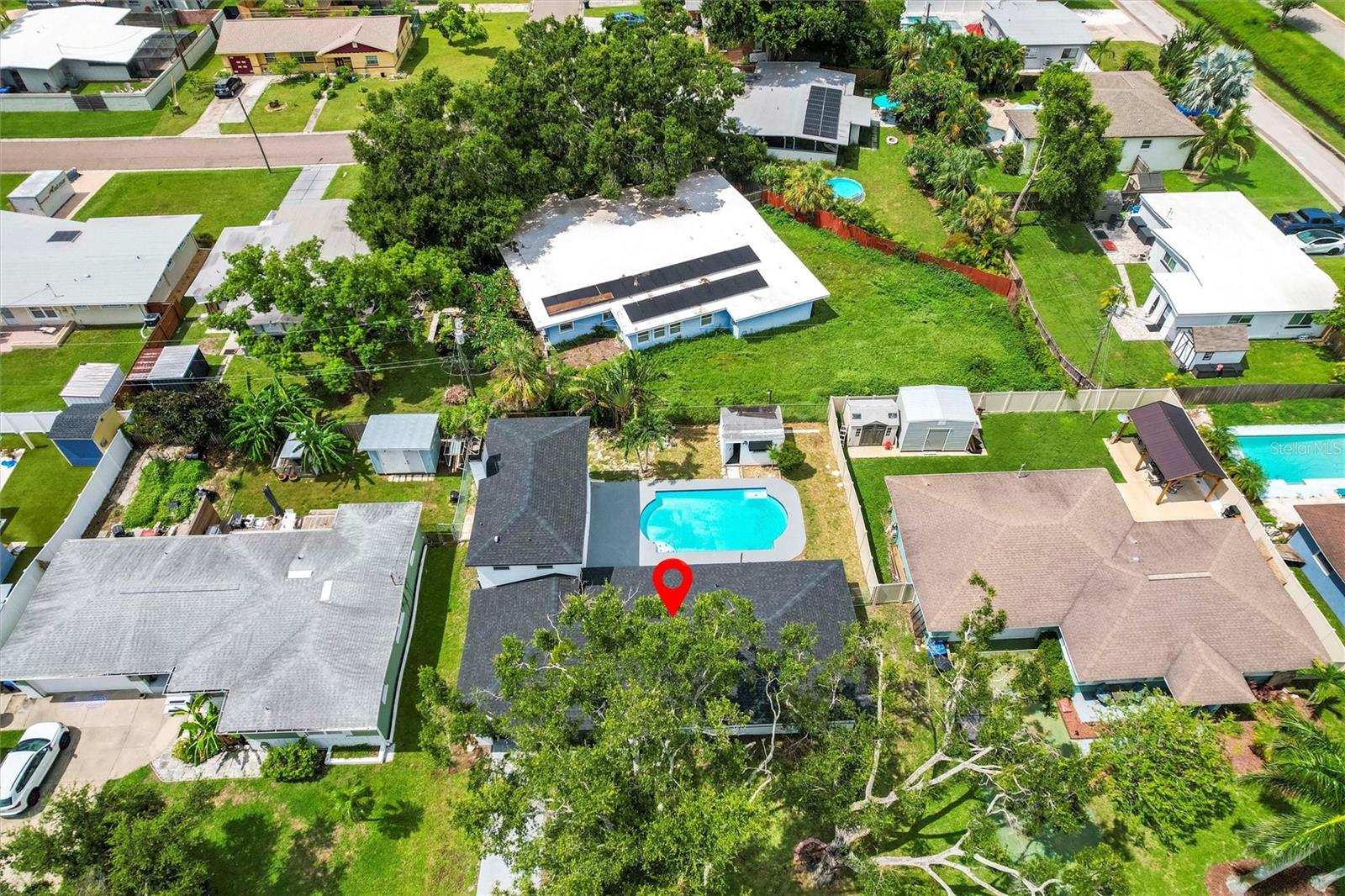 Image 31 of 34 For 6119 19th Avenue N