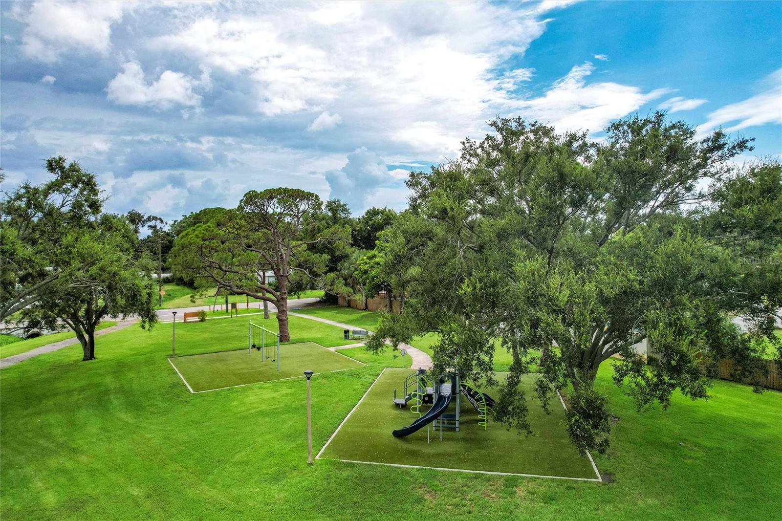 Image 33 of 34 For 6119 19th Avenue N