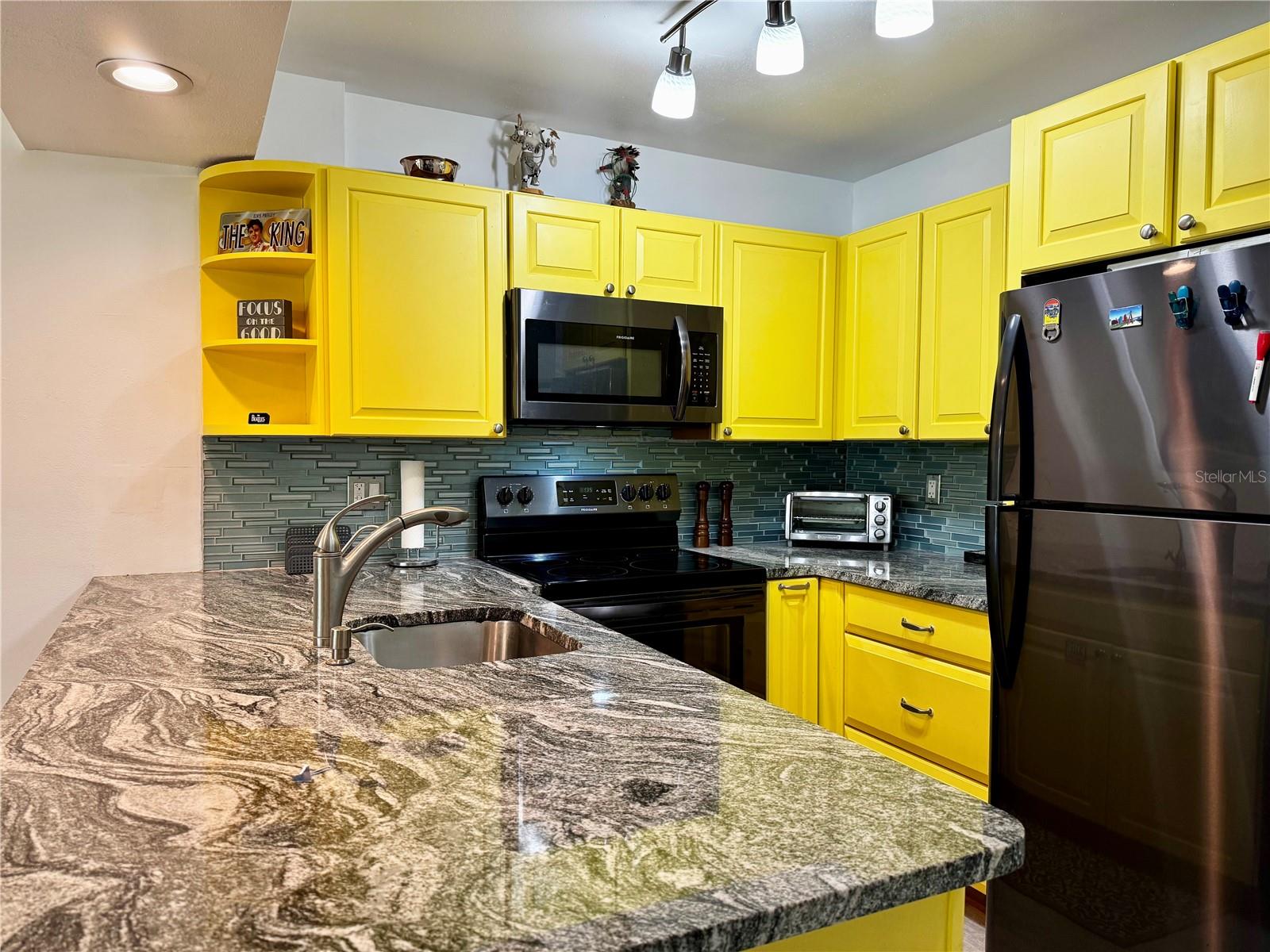 Image 9 of 28 For 3031 Quail Hollow 16