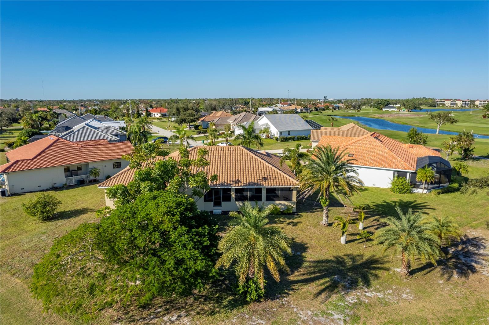 Image 4 of 33 For 13 Seaward Circle