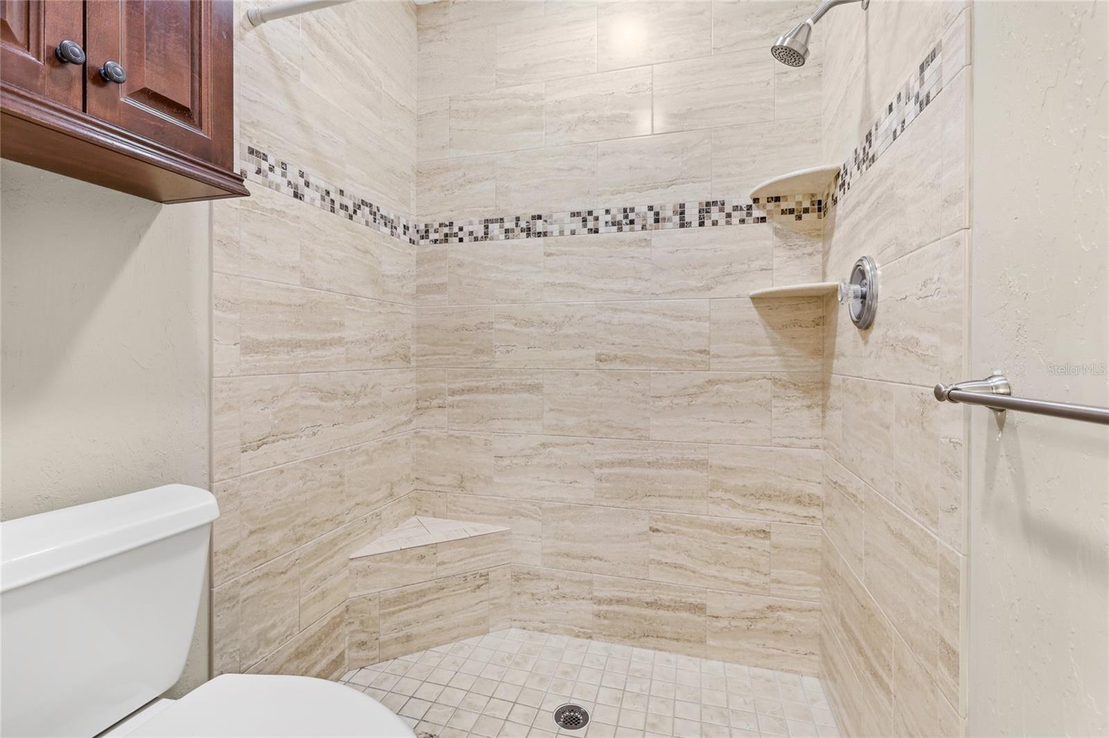 Image 37 of 58 For 5272 Box Turtle Circle