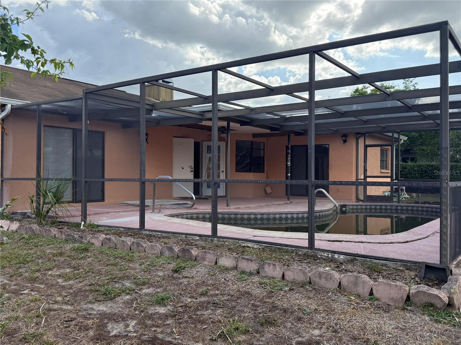 Image 3 of 40 For 8035 Laurel Vista Loop