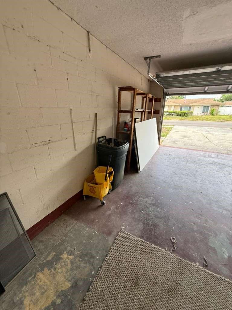 Image 39 of 40 For 8035 Laurel Vista Loop