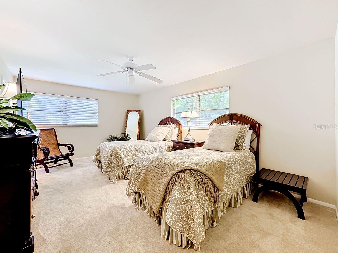 Image 14 of 30 For 581 Yardarm Lane