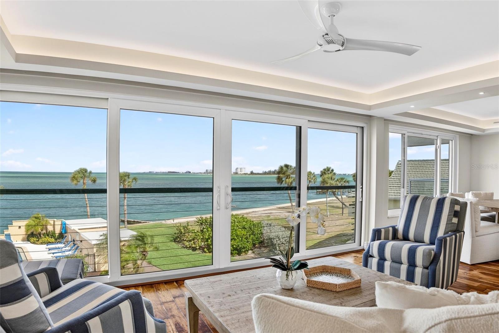 Image 6 of 38 For 4708 Ocean Boulevard E4