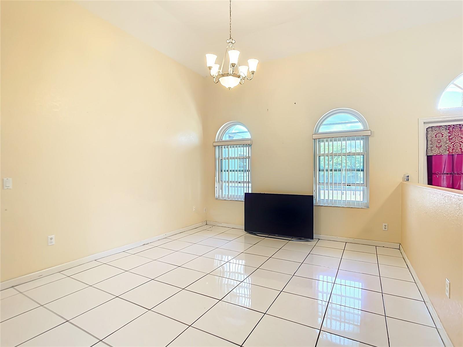 Image 12 of 48 For 23078 Brewer Avenue