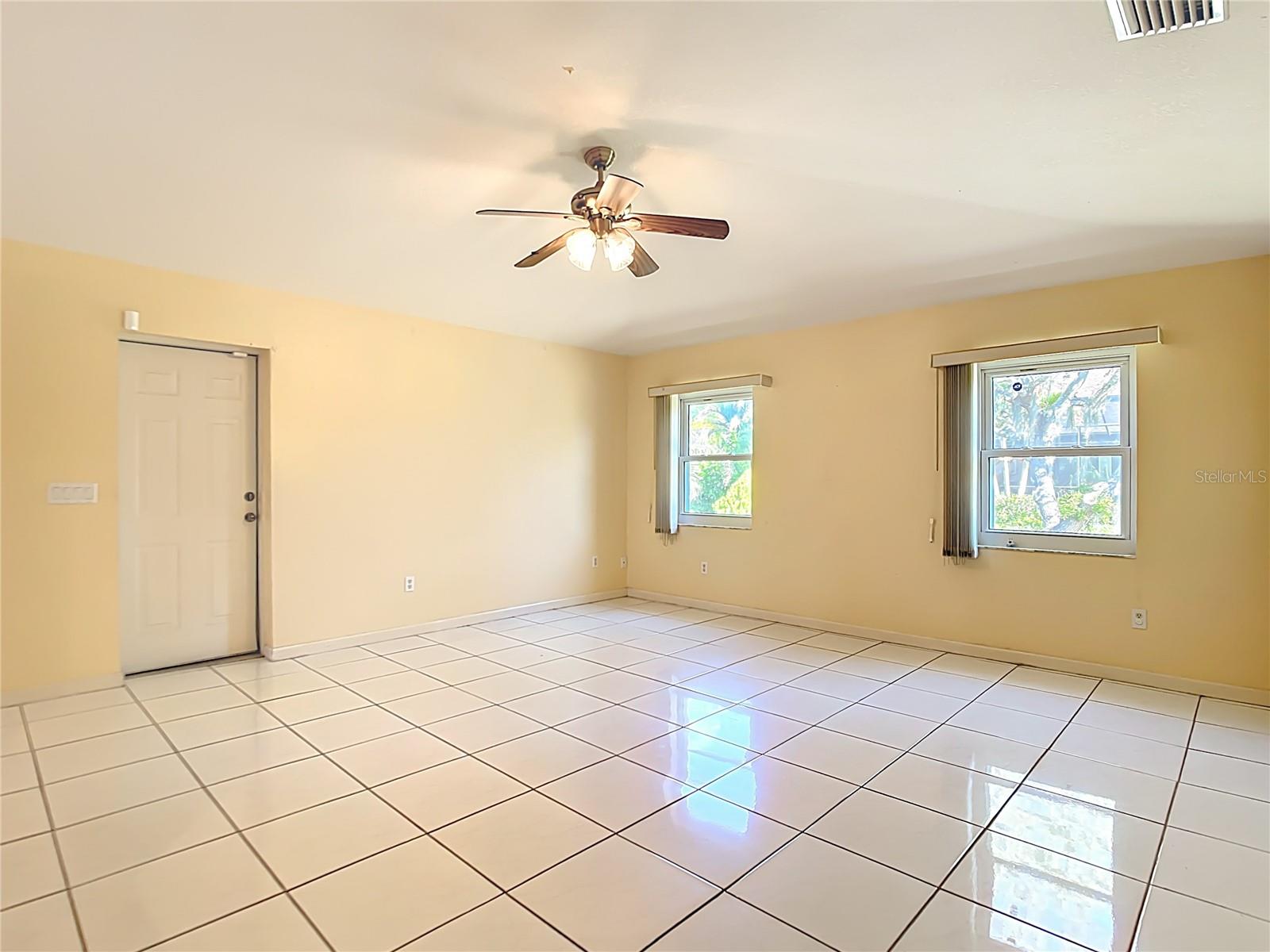 Image 19 of 48 For 23078 Brewer Avenue