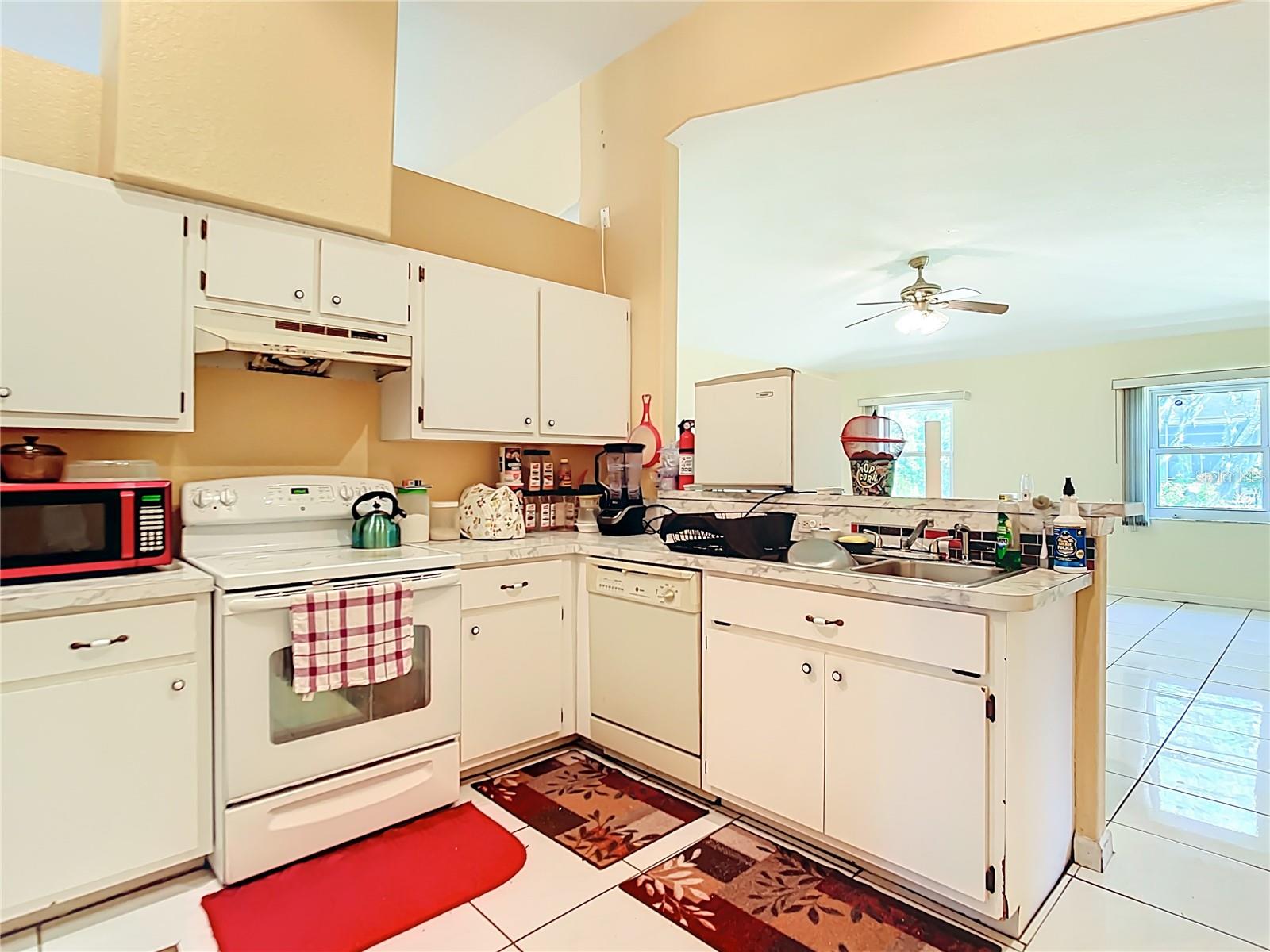 Image 21 of 48 For 23078 Brewer Avenue