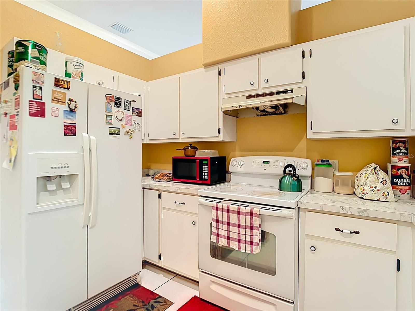 Image 22 of 48 For 23078 Brewer Avenue