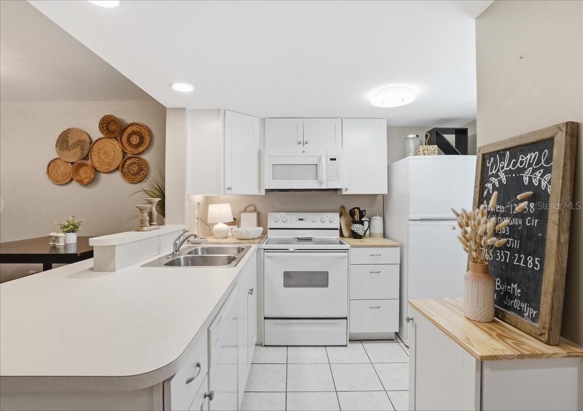 Image 21 of 46 For 12538 Kingsway Circle 1503