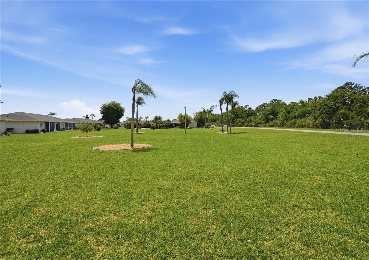 Image 28 of 46 For 12538 Kingsway Circle 1503