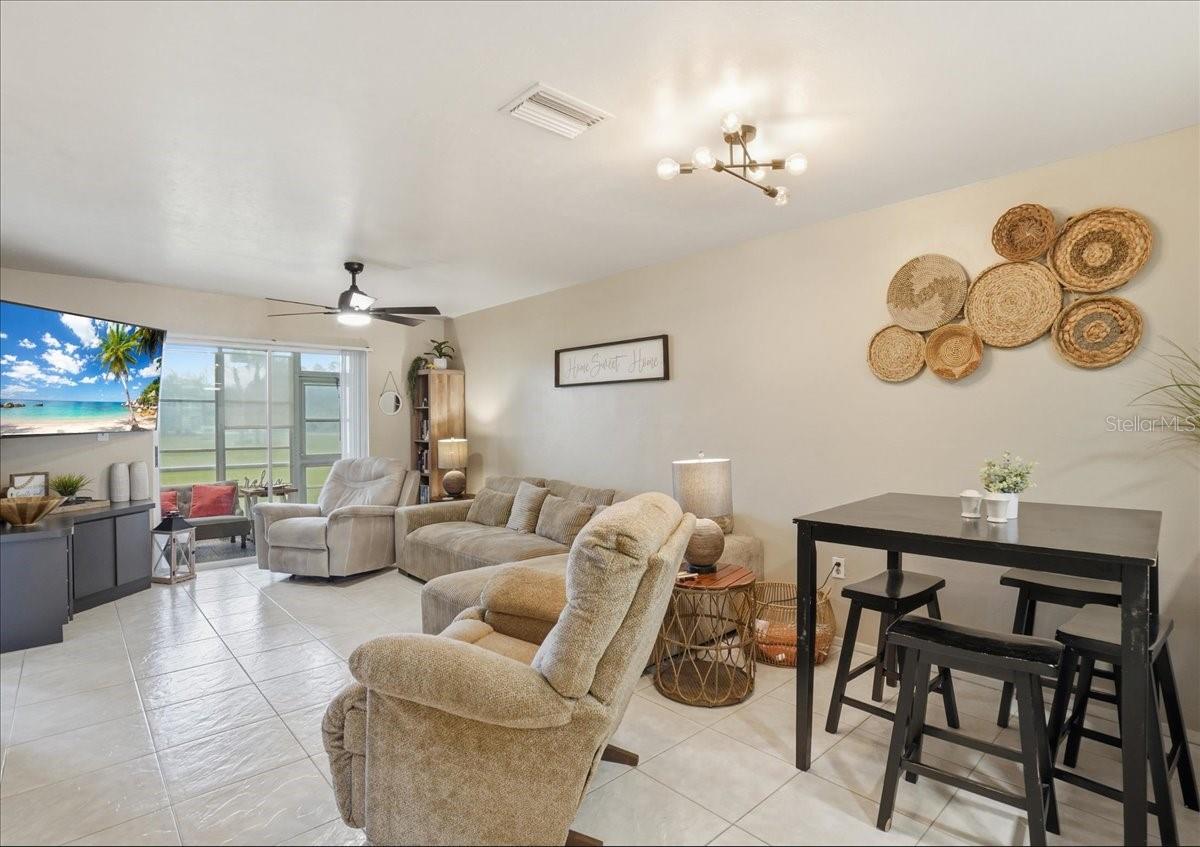 Image 4 of 46 For 12538 Kingsway Circle 1503