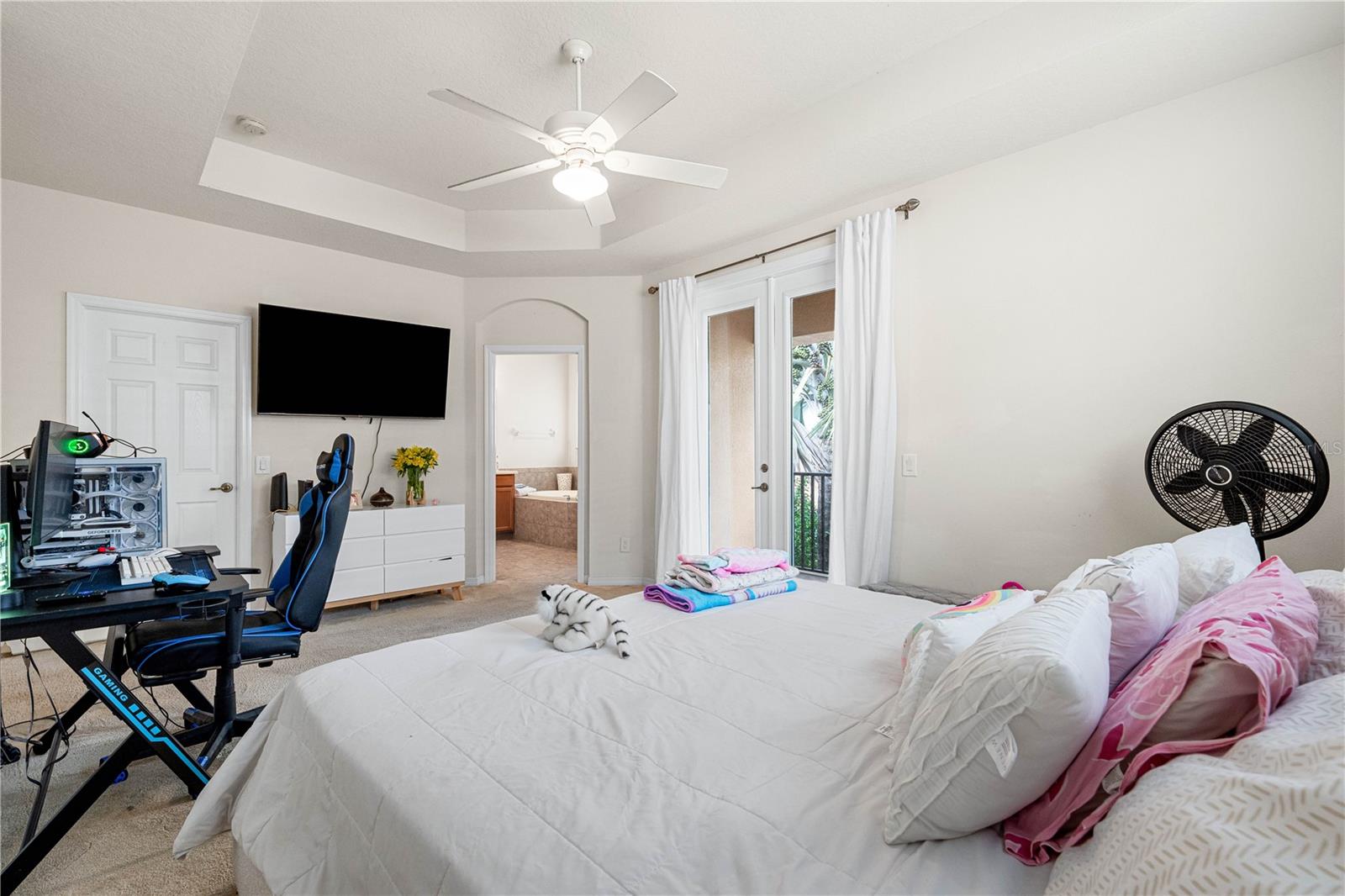 Image 19 of 39 For 5531 Napa Drive