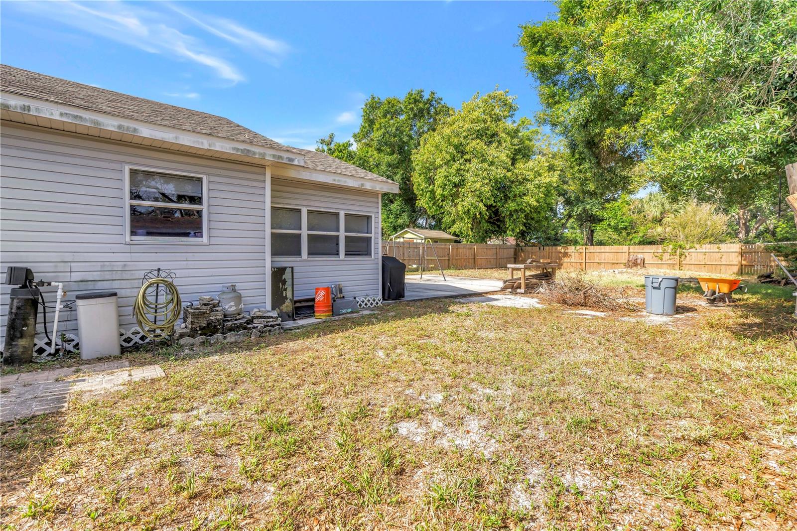 Image 27 of 38 For 3012 17th Street E