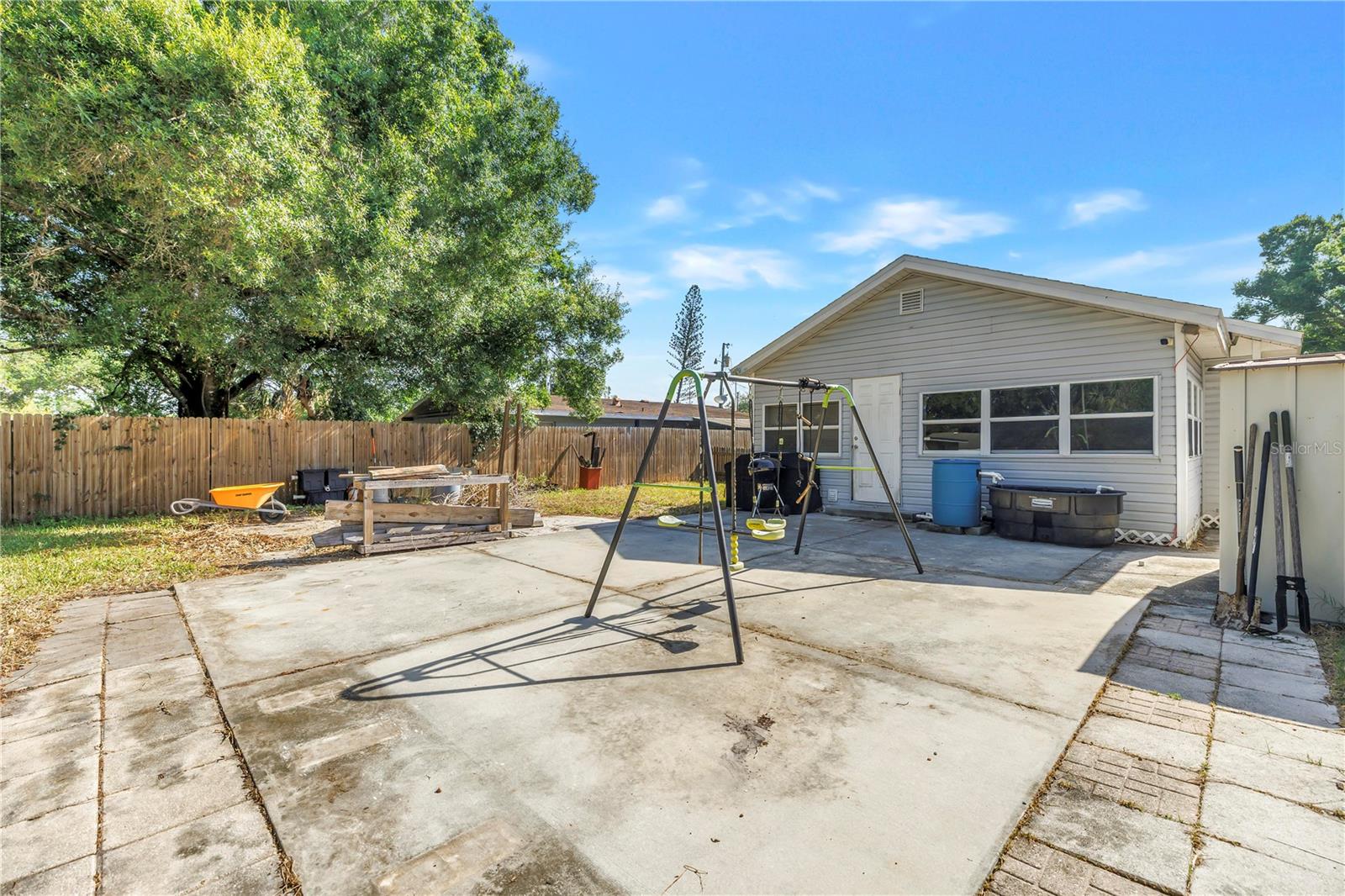 Image 28 of 38 For 3012 17th Street E