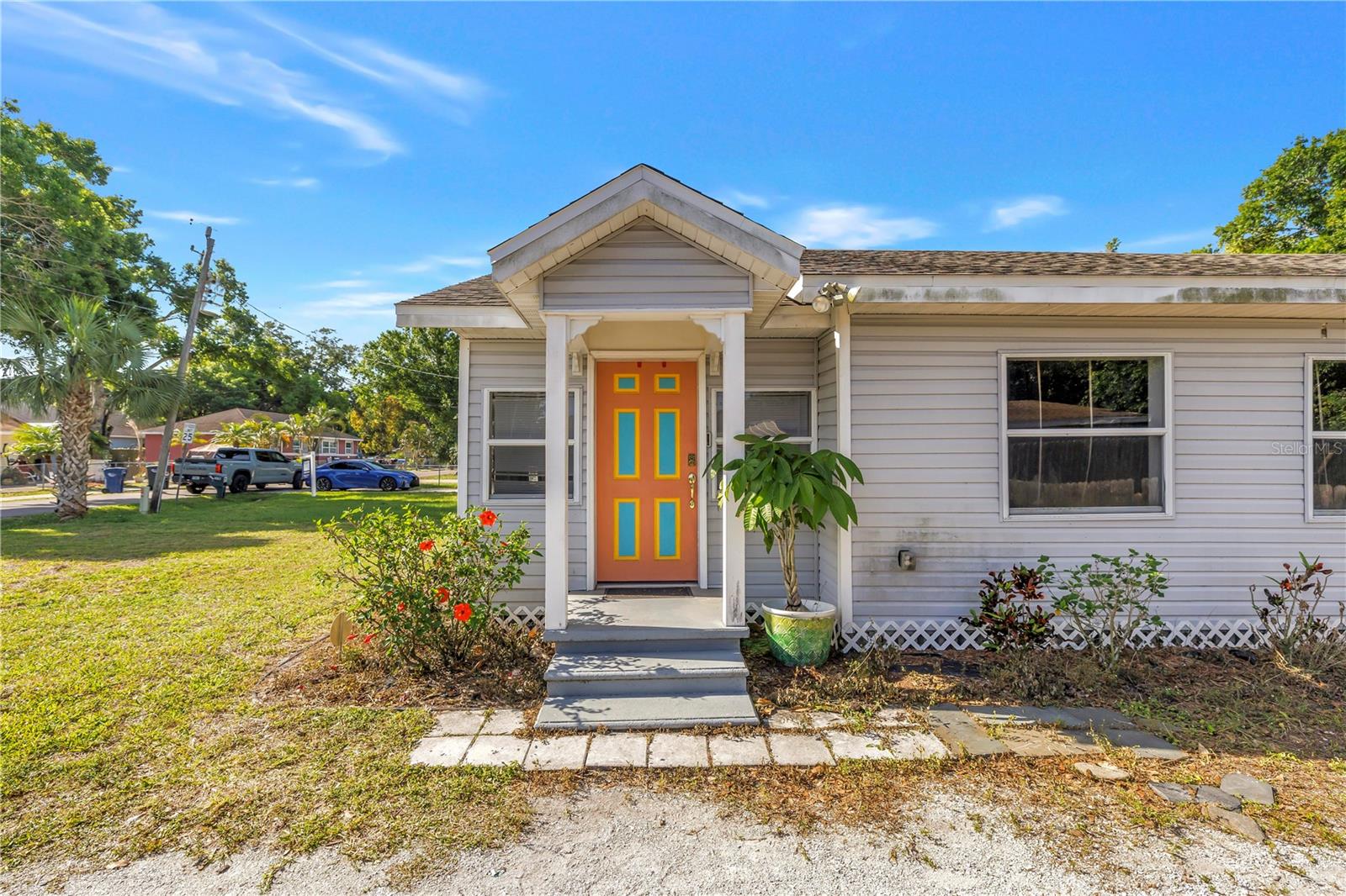 Image 6 of 38 For 3012 17th Street E