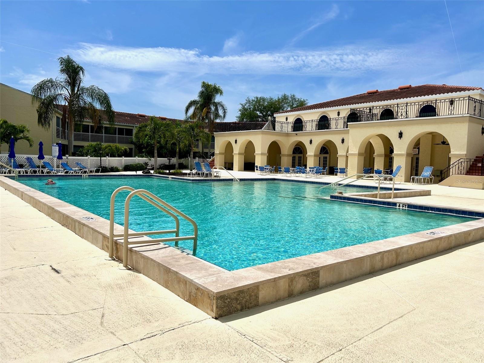 Image 5 of 54 For 6101 34th Street W 22h