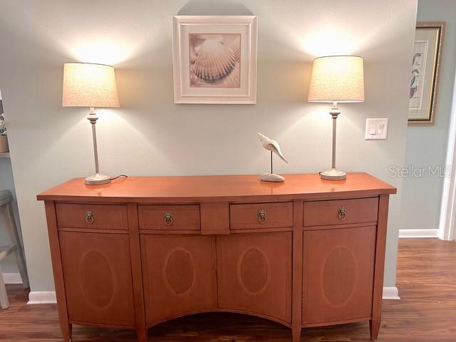 Image 5 of 34 For 1680 Brookhouse Circle Br209