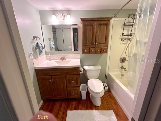 Image 6 of 34 For 1680 Brookhouse Circle Br209