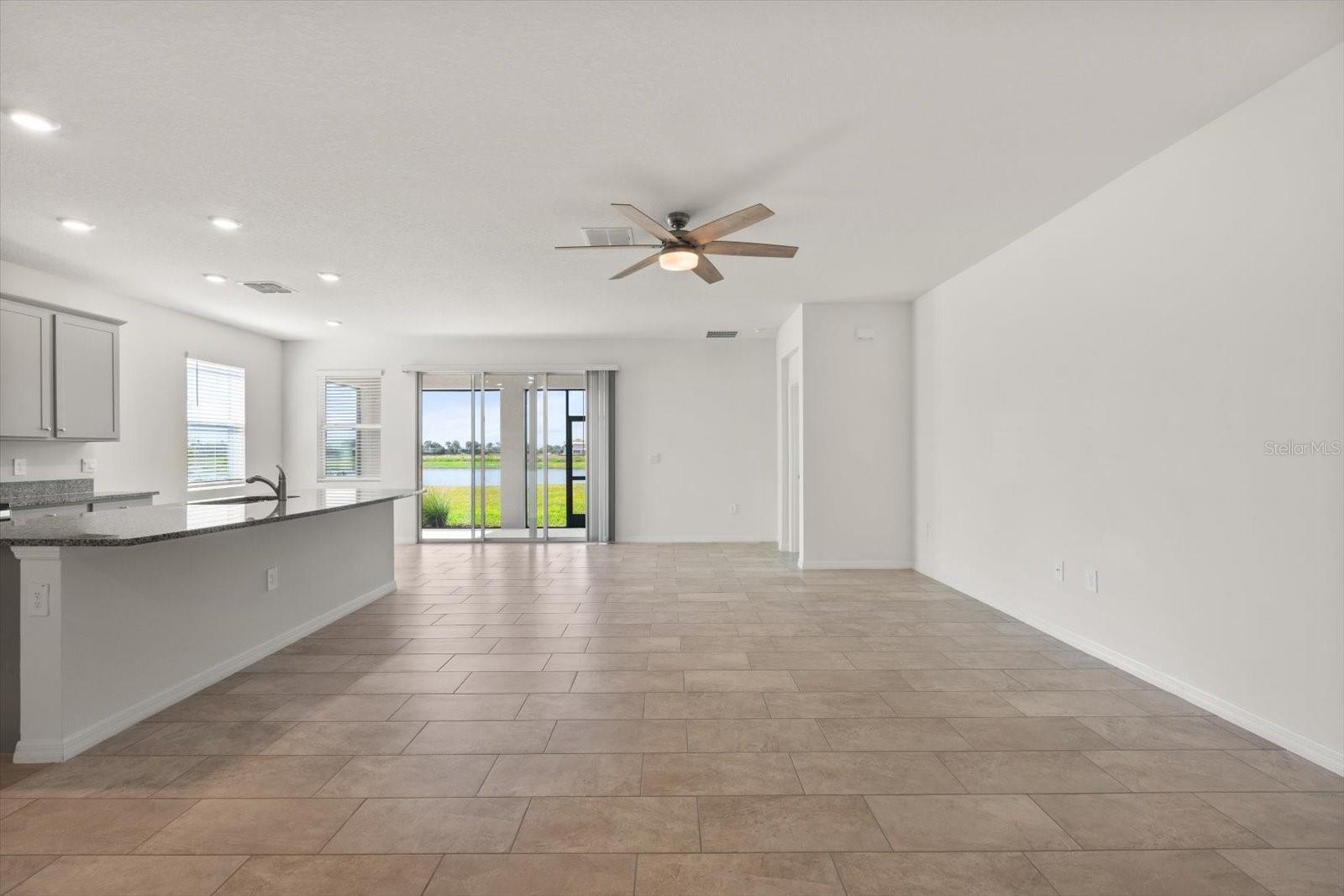 Image 11 of 50 For 17738 Pastureland Avenue