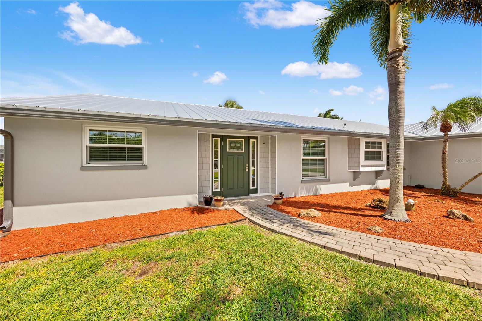 Image 2 of 31 For 18254 Bracken Circle