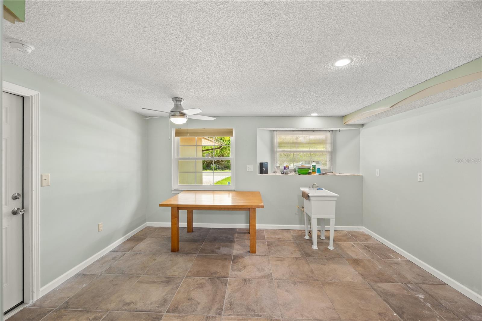 Image 21 of 31 For 18254 Bracken Circle