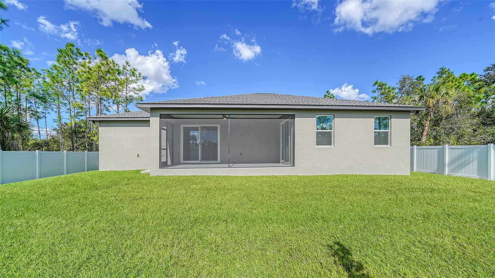 Image 31 of 37 For 6227 Tropicaire Boulevard