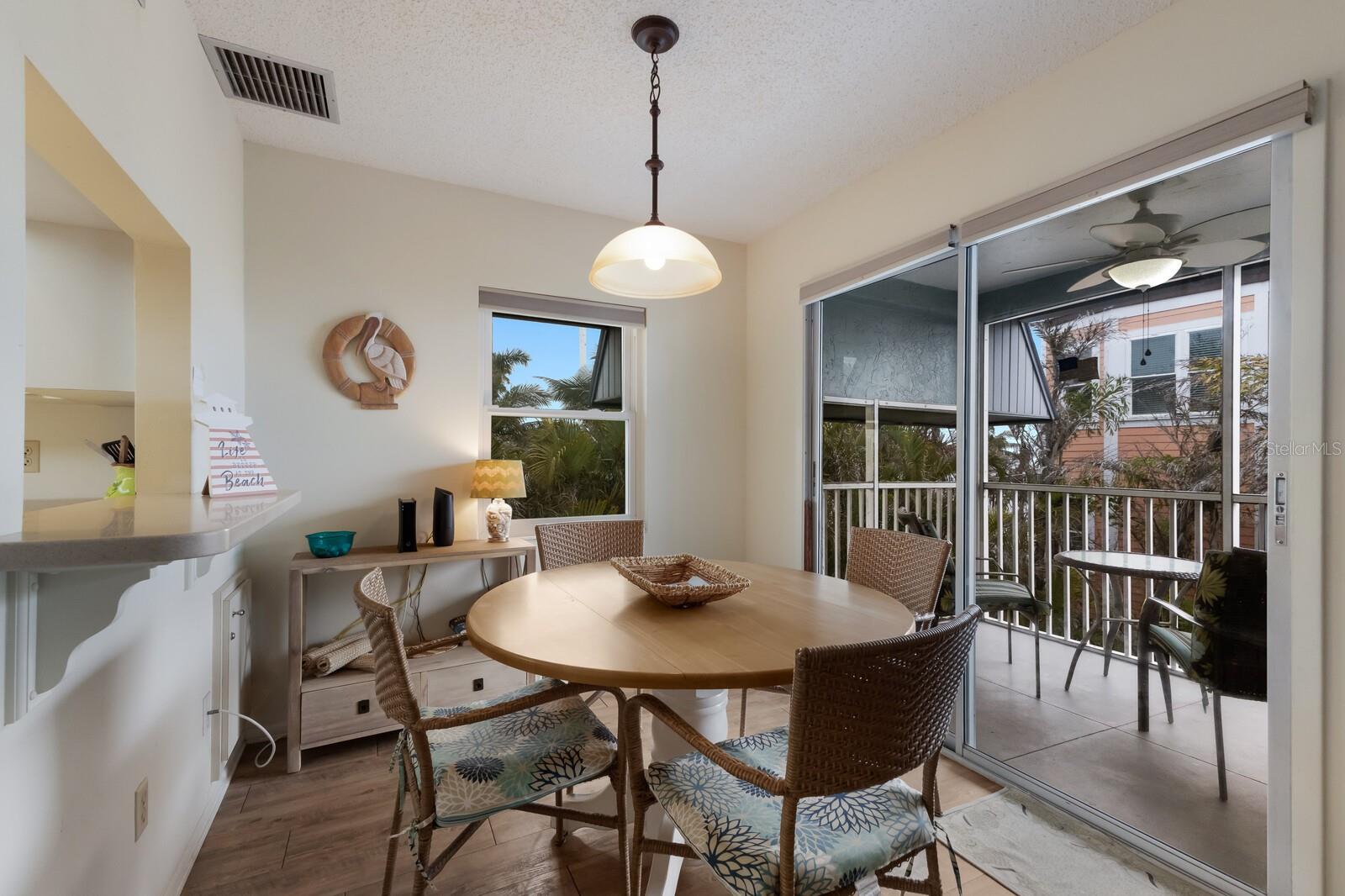 Image 11 of 43 For 205 Highland Avenue 2