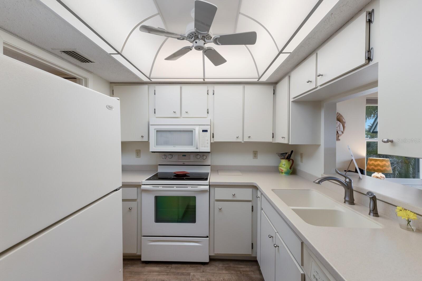 Image 13 of 43 For 205 Highland Avenue 2