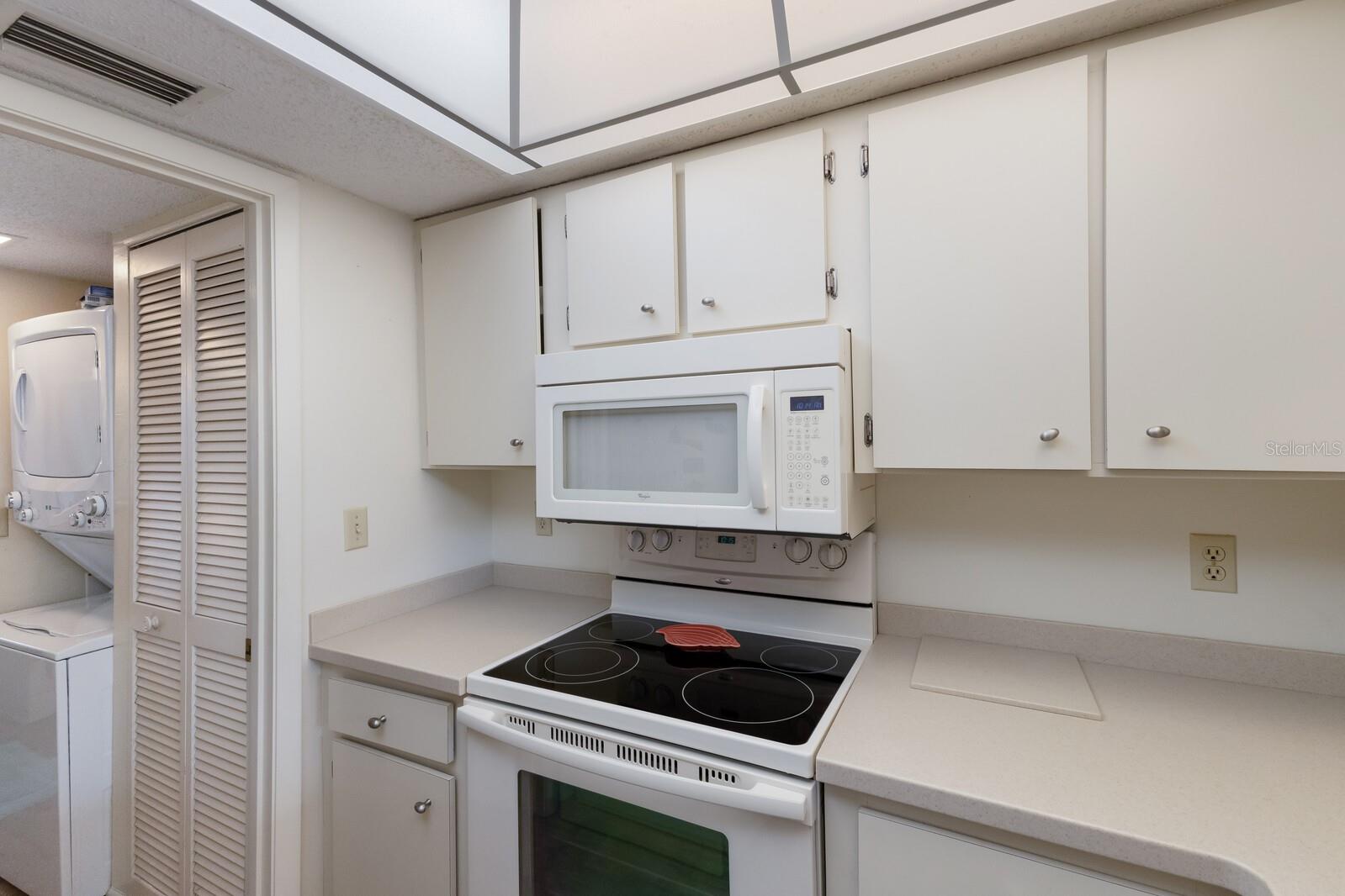 Image 14 of 43 For 205 Highland Avenue 2