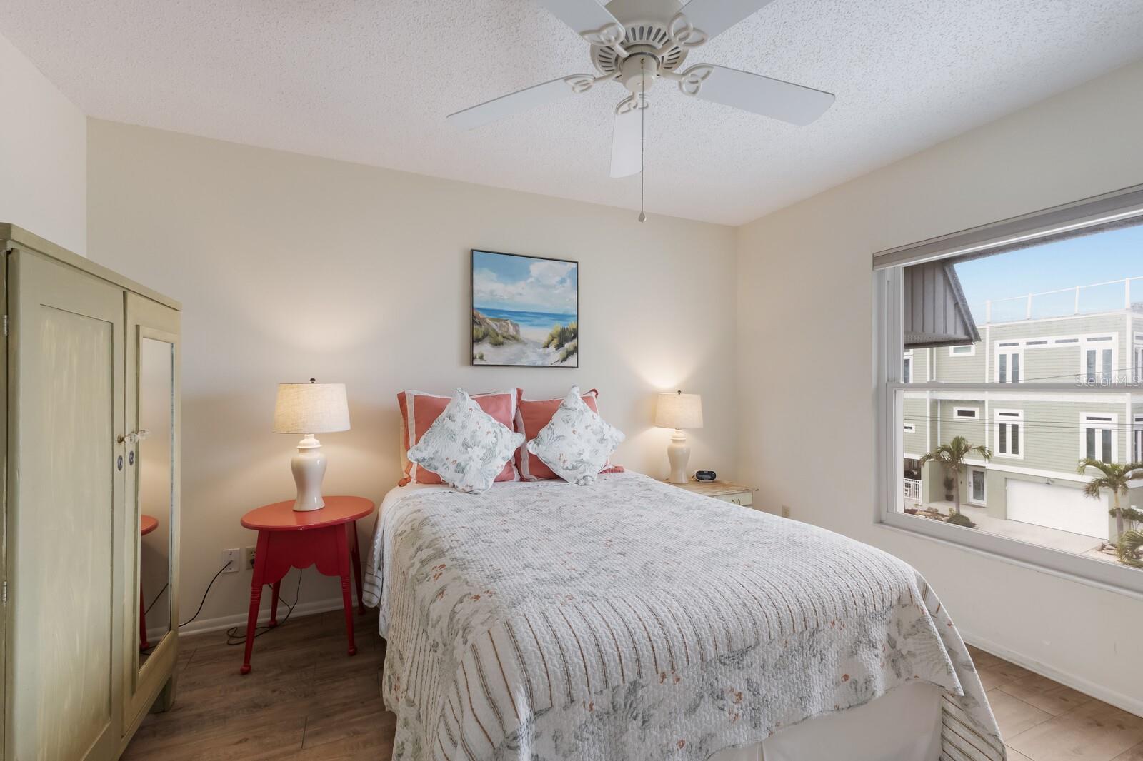 Image 18 of 43 For 205 Highland Avenue 2
