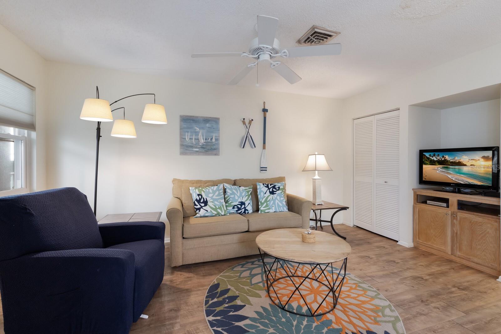 Image 9 of 43 For 205 Highland Avenue 2