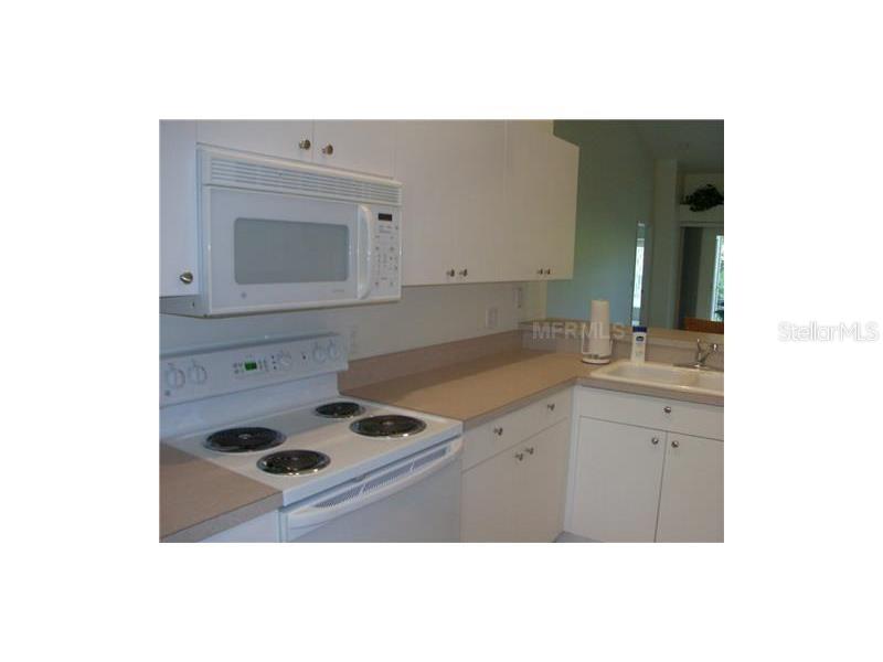 Image 6 of 33 For 4645 Tower Hill Lane 2521