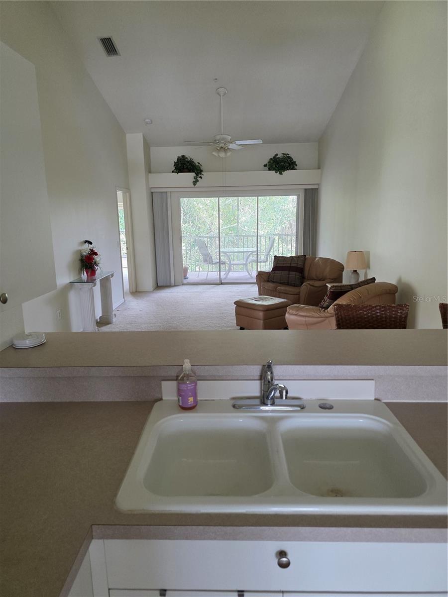 Image 7 of 33 For 4645 Tower Hill Lane 2521